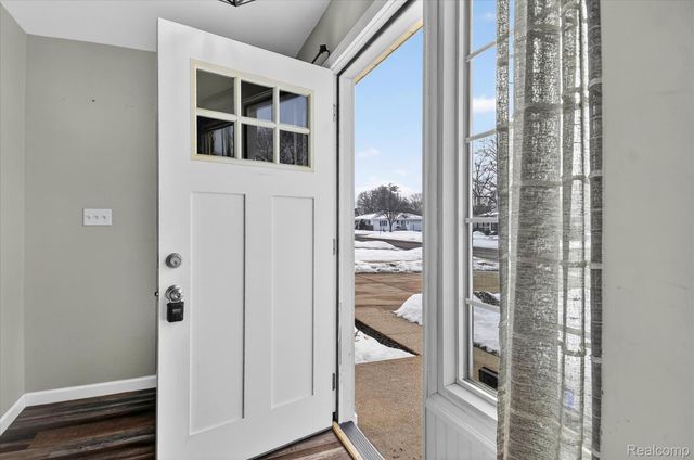 817 Florida Avenue, Port Huron, MI 48060