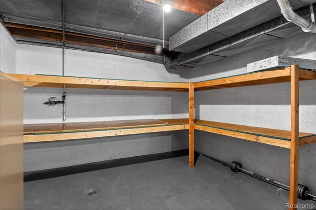 817 Florida Avenue, Port Huron, MI 48060