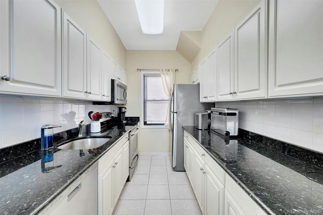 3111 Dare Place, Bronx, NY 10465