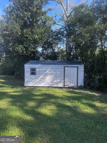 131 Register Avenue, Reidsville, GA 30453