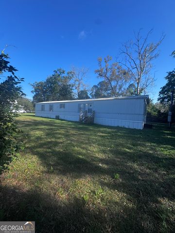 131 Register Avenue, Reidsville, GA 30453