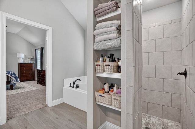 1641 Town Creek Circle, Weatherford, TX 76086