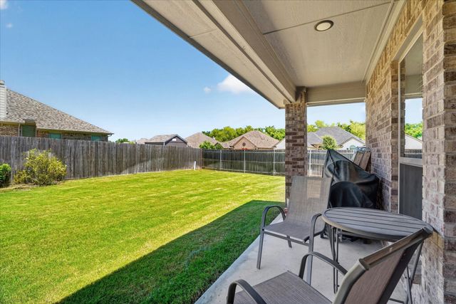 1641 Town Creek Circle, Weatherford, TX 76086
