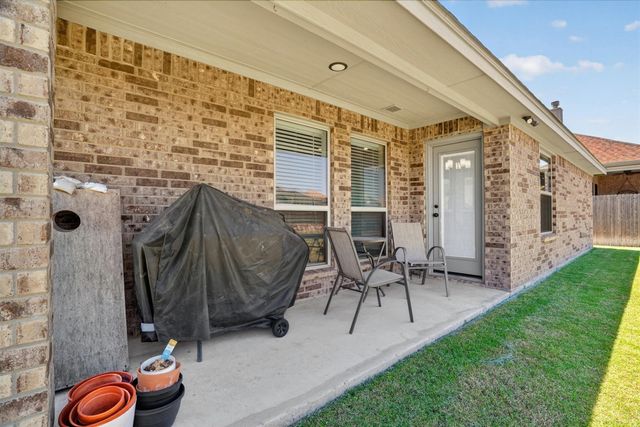 1641 Town Creek Circle, Weatherford, TX 76086