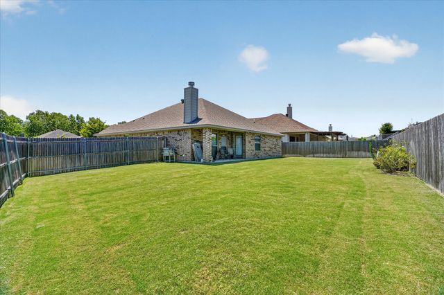1641 Town Creek Circle, Weatherford, TX 76086