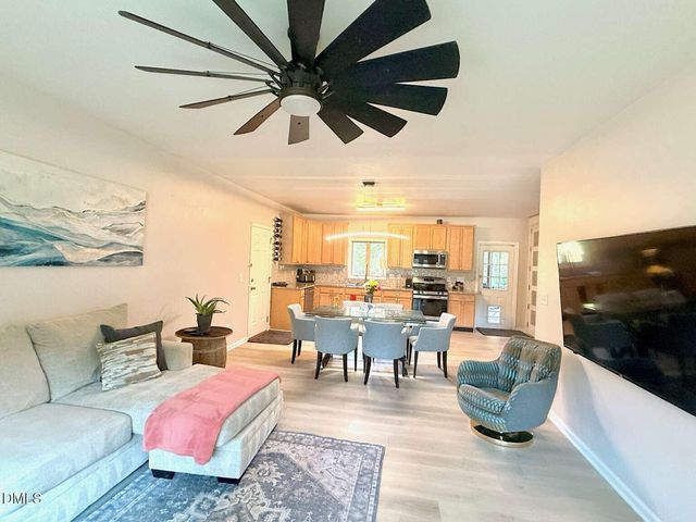 5125 Wickham Road, Raleigh, NC 27606