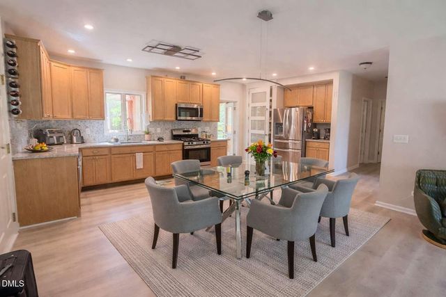 5125 Wickham Road, Raleigh, NC 27606