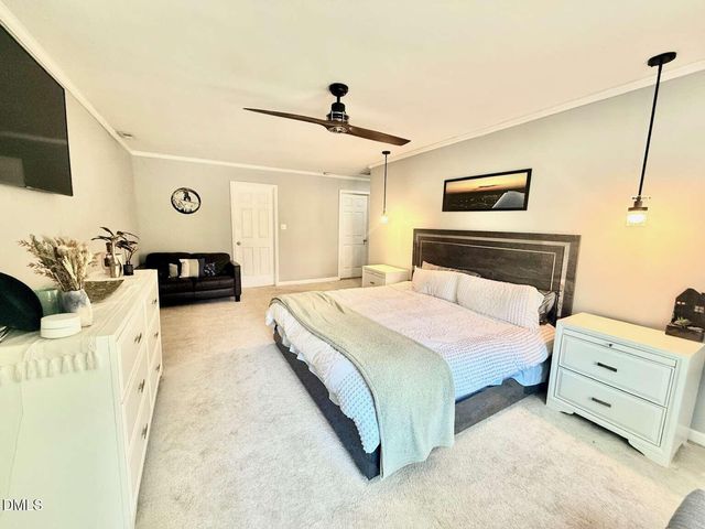 5125 Wickham Road, Raleigh, NC 27606