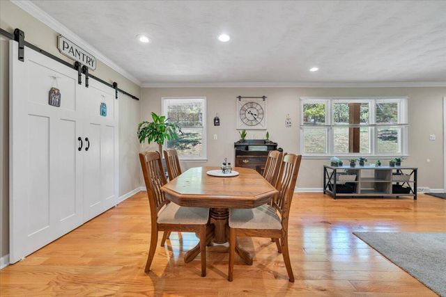 771 Oak DR, Blue Ridge, VA 24064