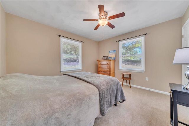 771 Oak DR, Blue Ridge, VA 24064