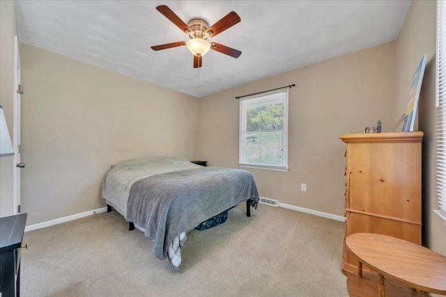 771 Oak DR, Blue Ridge, VA 24064