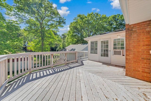 771 Oak DR, Blue Ridge, VA 24064
