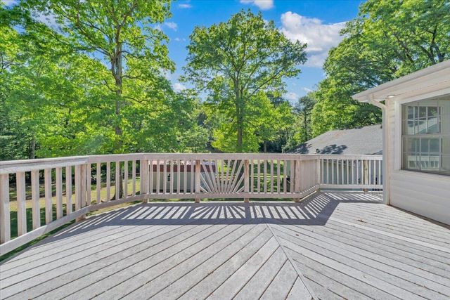 771 Oak DR, Blue Ridge, VA 24064