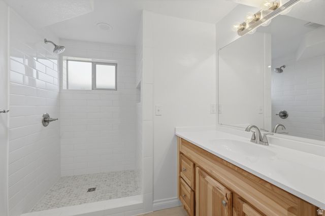 6043 S AQUARIUS DR, Kearns, UT 84118