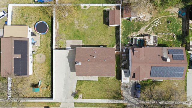 6043 S AQUARIUS DR, Kearns, UT 84118