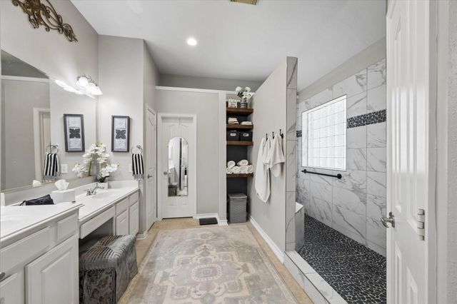 803 Woodcrest Drive, Friendswood, TX 77546