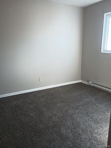 735 Emerson Avenue, Pontiac, MI 48340