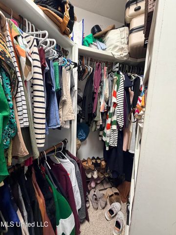 2308 Rue Beaux Chenes, Ocean Springs, MS 39564