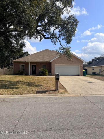 2308 Rue Beaux Chenes, Ocean Springs, MS 39564