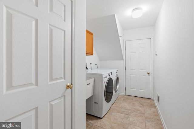 2806 NIGHTHAWK CIR, Audubon, PA 19403