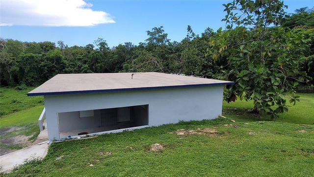 PARC 411 13 ST., Vega Baja, PR 00693