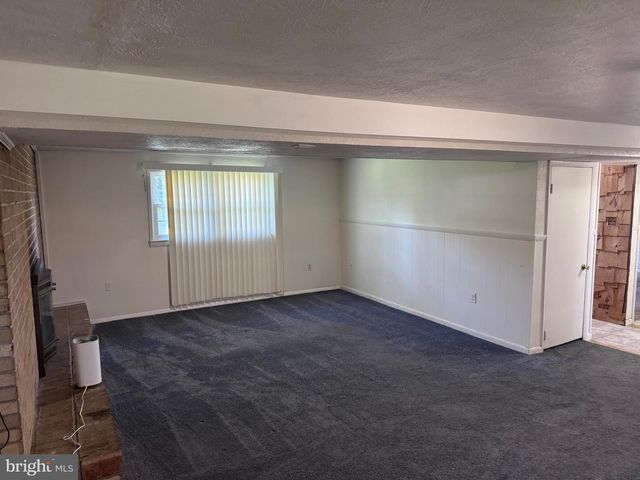 6208 HARLEY LN, Temple Hills, MD 20748