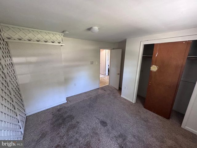 6208 HARLEY LN, Temple Hills, MD 20748