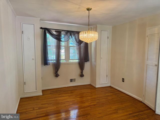6208 HARLEY LN, Temple Hills, MD 20748