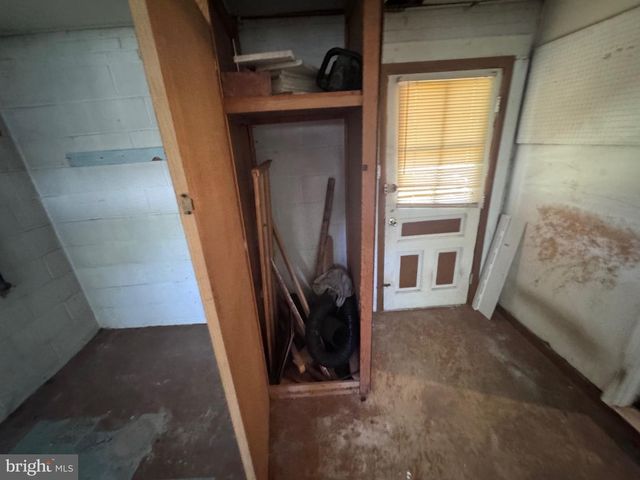 6208 HARLEY LN, Temple Hills, MD 20748
