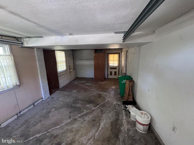 6208 HARLEY LN, Temple Hills, MD 20748