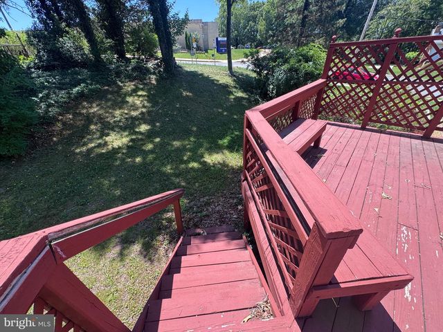 6208 HARLEY LN, Temple Hills, MD 20748