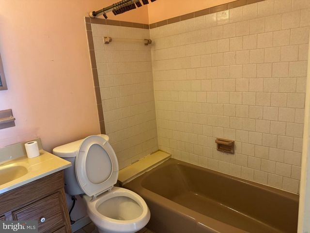 6208 HARLEY LN, Temple Hills, MD 20748