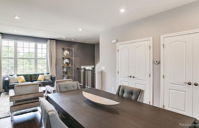 364 N. Sydney Court, Plymouth, MI 48170