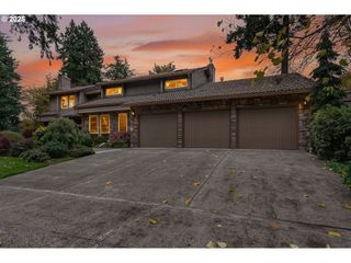 411 MONTEREY Way, Vancouver, WA 98661