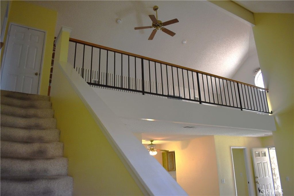 Image 14 of property listing at 19282 Pine Way, Apple Valley, CA 92308