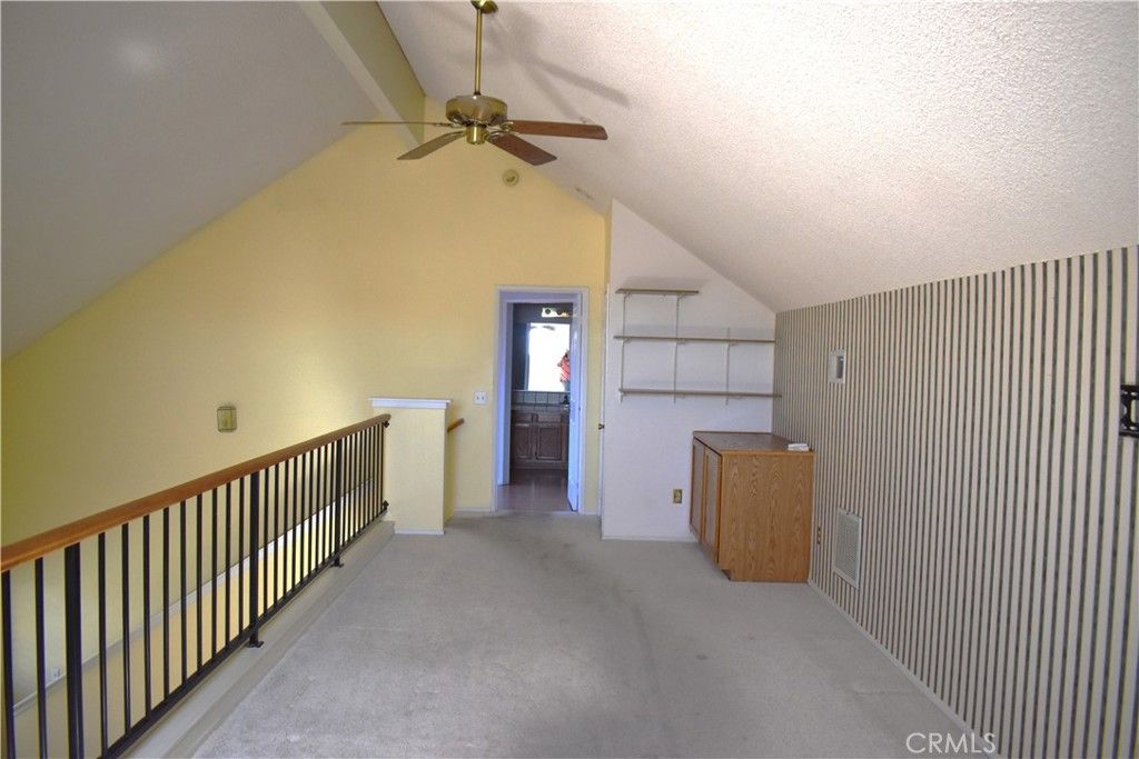 Image 17 of property listing at 19282 Pine Way, Apple Valley, CA 92308