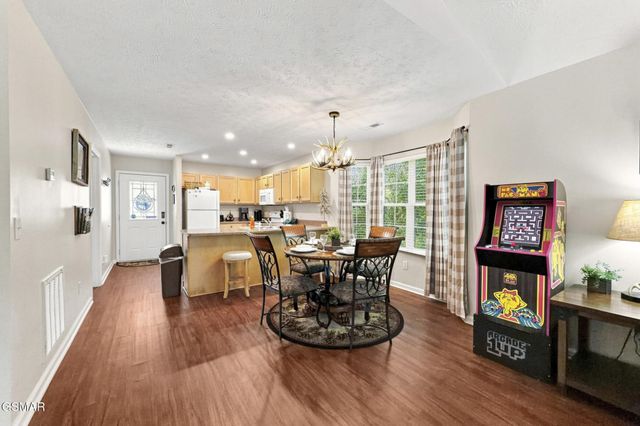 2032 Slippery Rock Circle, Pigeon Forge, TN 37862