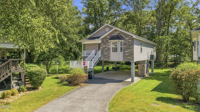 2032 Slippery Rock Circle, Pigeon Forge, TN 37862