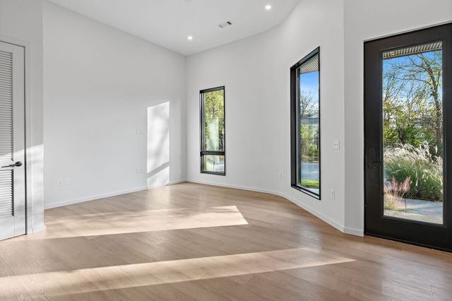 504 Merritt Ave, Nashville, TN 37203