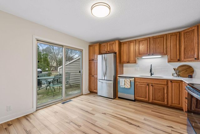 1754 Meadowlark Road 41754, Eagan, MN 55122