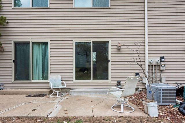 1754 Meadowlark Road 41754, Eagan, MN 55122