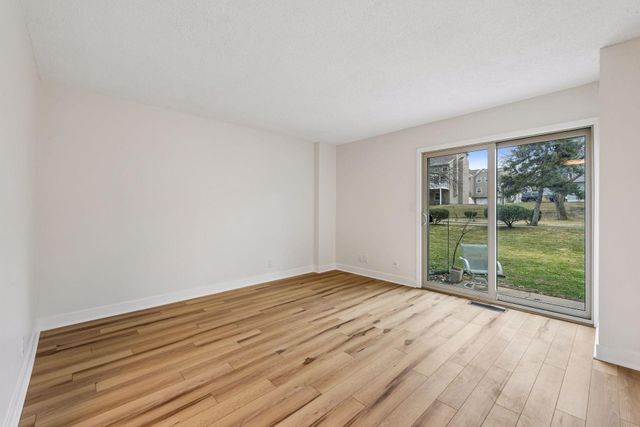 1754 Meadowlark Road 41754, Eagan, MN 55122