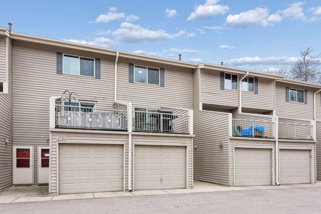 1754 Meadowlark Road 41754, Eagan, MN 55122