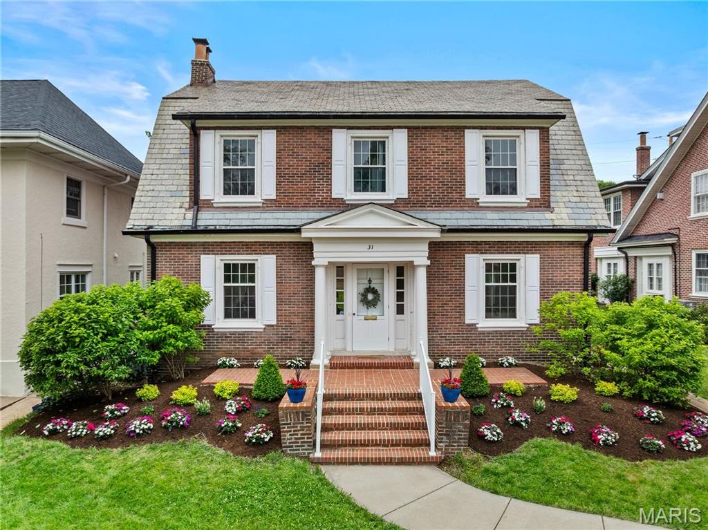31 Dartford Avenue, Clayton, MO 63105