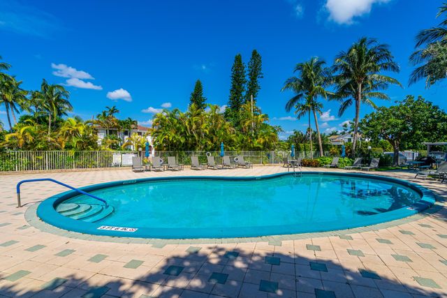 2851 S Ocean Boulevard 0086, Boca Raton, FL 33432
