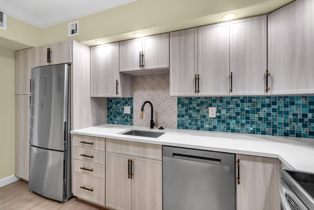 2851 S Ocean Boulevard 0086, Boca Raton, FL 33432