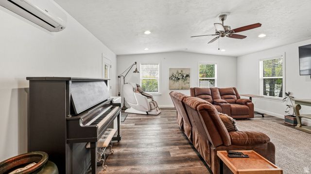 6021 W FRAGRANT LN, Herriman, UT 84096