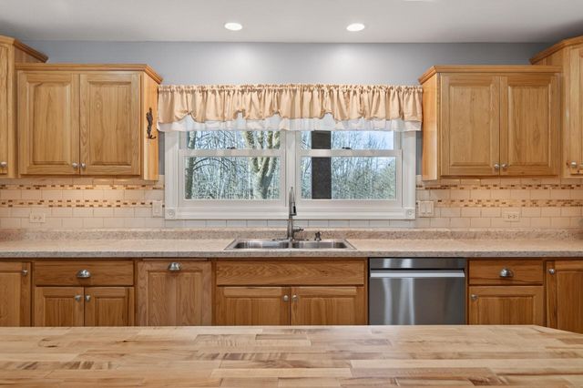 30945 Irene Avenue, Lindstrom, MN 55045