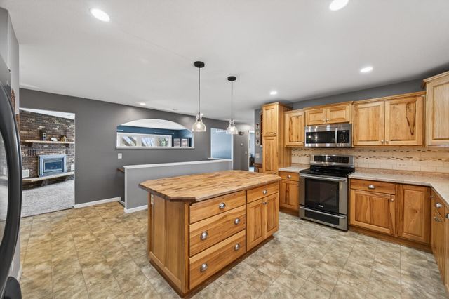 30945 Irene Avenue, Lindstrom, MN 55045