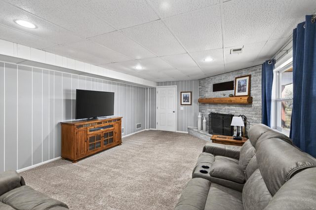 30945 Irene Avenue, Lindstrom, MN 55045